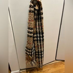 Burberry Glitter Check Scarf